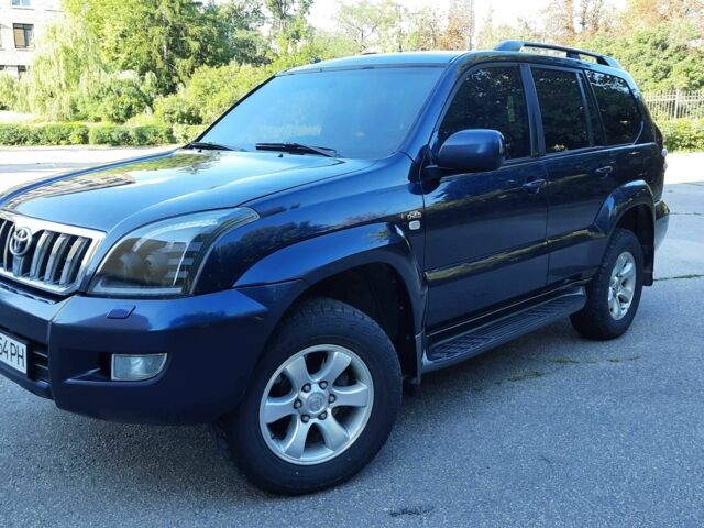 Синій Тойота Ленд Крузер Прадо 120, об'ємом двигуна 3 л та пробігом 300 тис. км за 43500 $, фото 1 на Automoto.ua