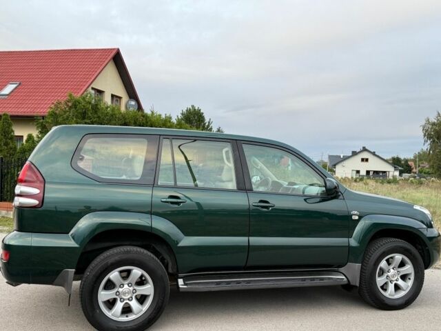 Зеленый Тойота Ленд Крузер Прадо 120, объемом двигателя 3 л и пробегом 232 тыс. км за 4300 $, фото 2 на Automoto.ua