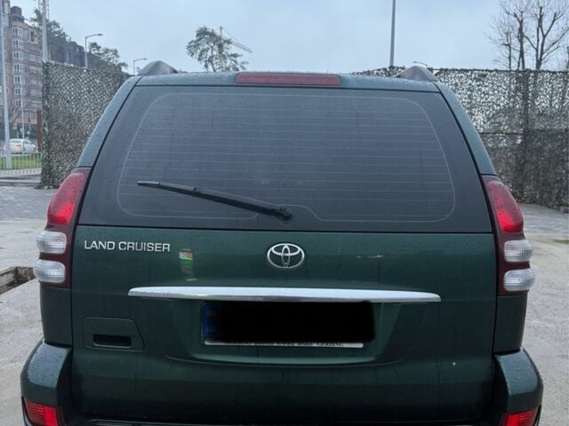 Зеленый Тойота Ленд Крузер Прадо 120, объемом двигателя 3 л и пробегом 300 тыс. км за 10600 $, фото 5 на Automoto.ua