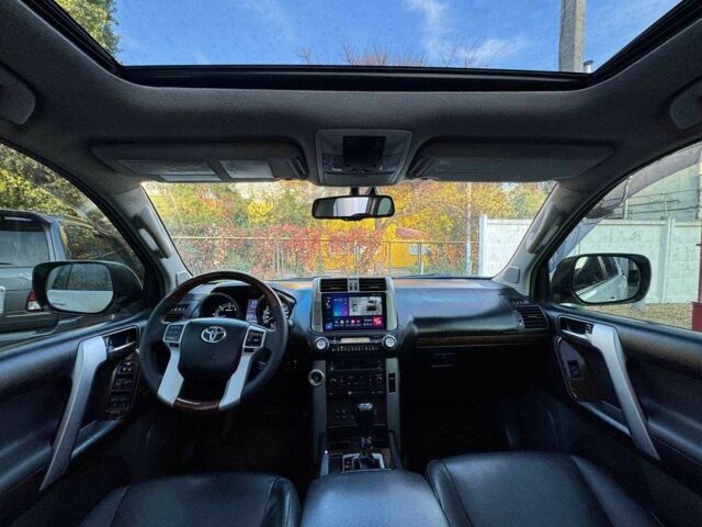 Белый Тойота Ленд Крузер Прадо 150, объемом двигателя 3 л и пробегом 202 тыс. км за 23900 $, фото 22 на Automoto.ua