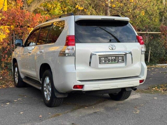 Белый Тойота Ленд Крузер Прадо 150, объемом двигателя 3 л и пробегом 202 тыс. км за 23900 $, фото 6 на Automoto.ua