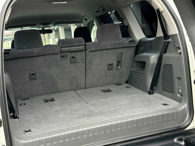 Белый Тойота Ленд Крузер Прадо 150, объемом двигателя 2.7 л и пробегом 180 тыс. км за 20500 $, фото 23 на Automoto.ua