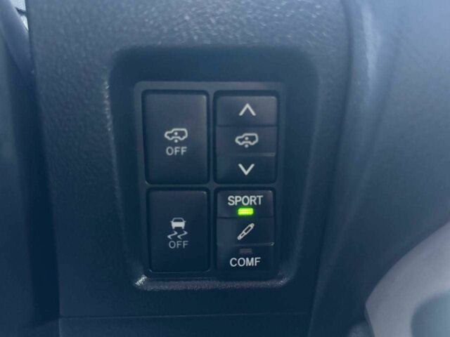 Белый Тойота Ленд Крузер Прадо 150, объемом двигателя 3 л и пробегом 202 тыс. км за 23900 $, фото 11 на Automoto.ua