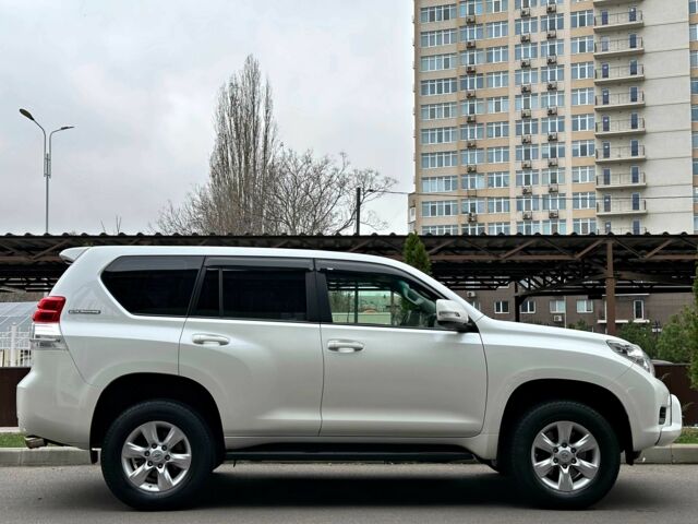 Белый Тойота Ленд Крузер Прадо 150, объемом двигателя 2.7 л и пробегом 180 тыс. км за 20500 $, фото 7 на Automoto.ua