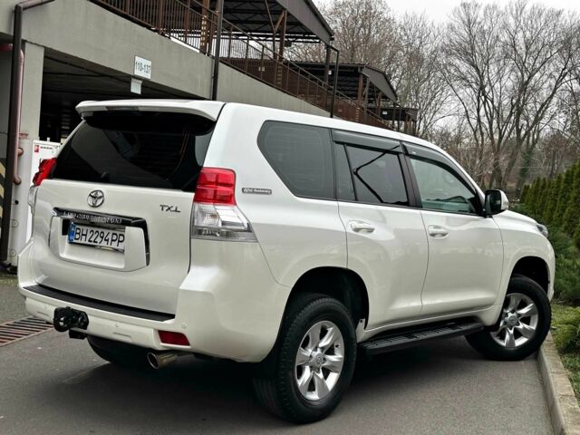 Белый Тойота Ленд Крузер Прадо 150, объемом двигателя 2.7 л и пробегом 180 тыс. км за 20500 $, фото 12 на Automoto.ua