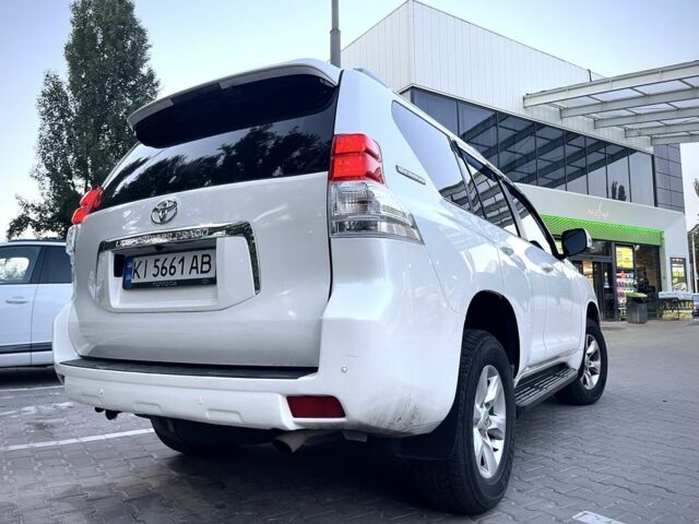 Белый Тойота Ленд Крузер Прадо 150, объемом двигателя 2.7 л и пробегом 233 тыс. км за 19000 $, фото 9 на Automoto.ua