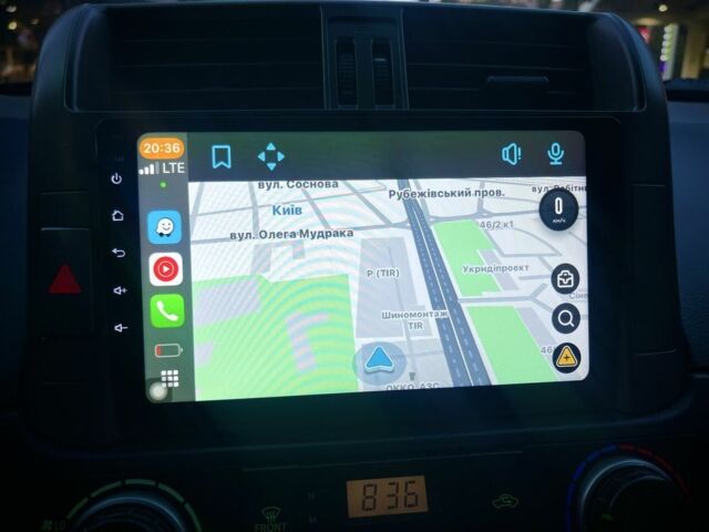 Белый Тойота Ленд Крузер Прадо 150, объемом двигателя 2.7 л и пробегом 233 тыс. км за 19000 $, фото 13 на Automoto.ua