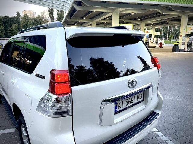 Белый Тойота Ленд Крузер Прадо 150, объемом двигателя 2.7 л и пробегом 233 тыс. км за 19000 $, фото 8 на Automoto.ua