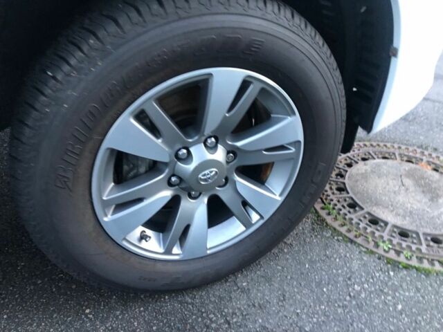 Білий Тойота Ленд Крузер Прадо 150, об'ємом двигуна 3 л та пробігом 112 тис. км за 13200 $, фото 20 на Automoto.ua