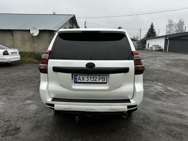 Белый Тойота Ленд Крузер Прадо 150, объемом двигателя 3 л и пробегом 148 тыс. км за 27500 $, фото 5 на Automoto.ua