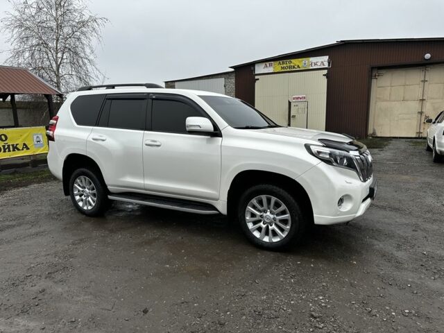 Белый Тойота Ленд Крузер Прадо 150, объемом двигателя 3 л и пробегом 148 тыс. км за 27500 $, фото 8 на Automoto.ua