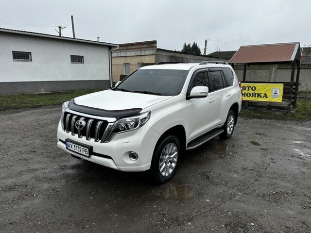 Белый Тойота Ленд Крузер Прадо 150, объемом двигателя 3 л и пробегом 148 тыс. км за 27500 $, фото 11 на Automoto.ua