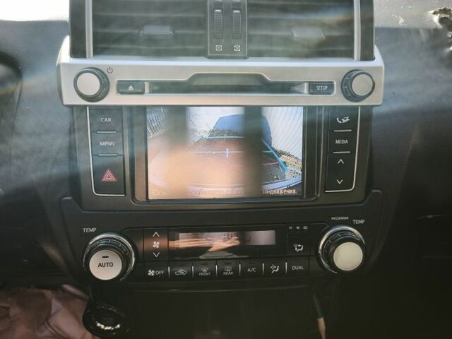 Белый Тойота Ленд Крузер Прадо 150, объемом двигателя 2.8 л и пробегом 156 тыс. км за 22000 $, фото 6 на Automoto.ua