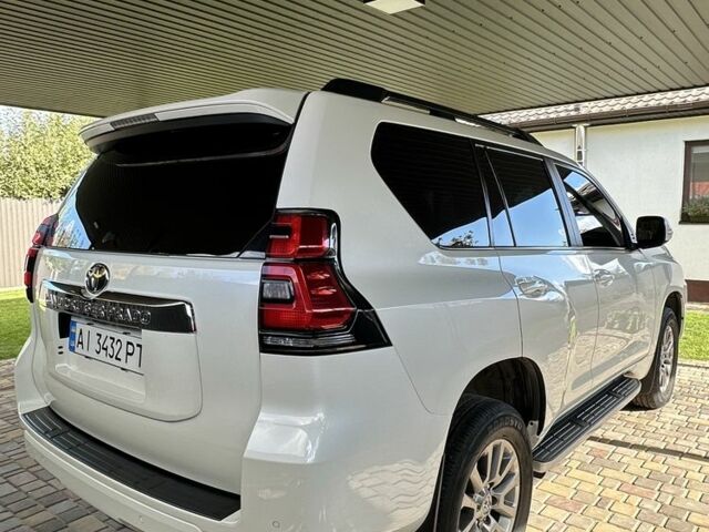 Білий Тойота Ленд Крузер Прадо 150, об'ємом двигуна 2.8 л та пробігом 101 тис. км за 40000 $, фото 5 на Automoto.ua