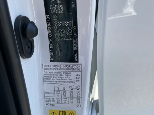 Белый Тойота Ленд Крузер Прадо 150, объемом двигателя 2.7 л и пробегом 59 тыс. км за 34000 $, фото 15 на Automoto.ua