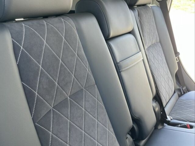 Белый Тойота Ленд Крузер Прадо 150, объемом двигателя 2.7 л и пробегом 59 тыс. км за 34000 $, фото 19 на Automoto.ua