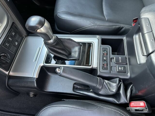 Білий Тойота Ленд Крузер Прадо 150, об'ємом двигуна 4 л та пробігом 132 тис. км за 39900 $, фото 22 на Automoto.ua