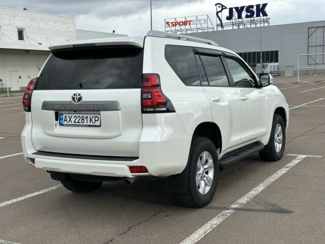 Білий Тойота Ленд Крузер Прадо 150, об'ємом двигуна 4 л та пробігом 70 тис. км за 39999 $, фото 2 на Automoto.ua