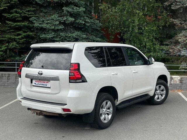 Білий Тойота Ленд Крузер Прадо 150, об'ємом двигуна 0 л та пробігом 80 тис. км за 36500 $, фото 5 на Automoto.ua