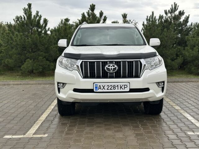 Білий Тойота Ленд Крузер Прадо 150, об'ємом двигуна 4 л та пробігом 70 тис. км за 39999 $, фото 7 на Automoto.ua