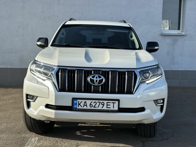 Білий Тойота Ленд Крузер Прадо 150, об'ємом двигуна 4 л та пробігом 132 тис. км за 39900 $, фото 1 на Automoto.ua