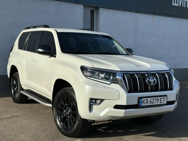 Білий Тойота Ленд Крузер Прадо 150, об'ємом двигуна 4 л та пробігом 132 тис. км за 39900 $, фото 2 на Automoto.ua