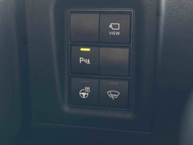 Білий Тойота Ленд Крузер Прадо 150, об'ємом двигуна 4 л та пробігом 130 тис. км за 44490 $, фото 22 на Automoto.ua