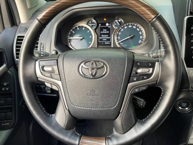 Белый Тойота Ленд Крузер Прадо 150, объемом двигателя 4 л и пробегом 38 тыс. км за 55000 $, фото 11 на Automoto.ua