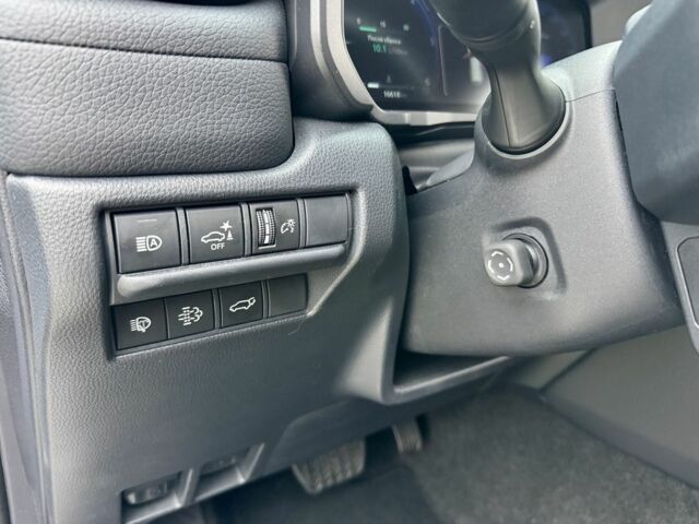 Бежевый Тойота Ленд Крузер Прадо 150, объемом двигателя 2.8 л и пробегом 15 тыс. км за 67900 $, фото 11 на Automoto.ua