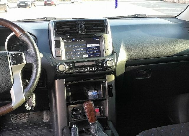 Чорний Тойота Ленд Крузер Прадо 150, об'ємом двигуна 2.7 л та пробігом 160 тис. км за 20000 $, фото 6 на Automoto.ua