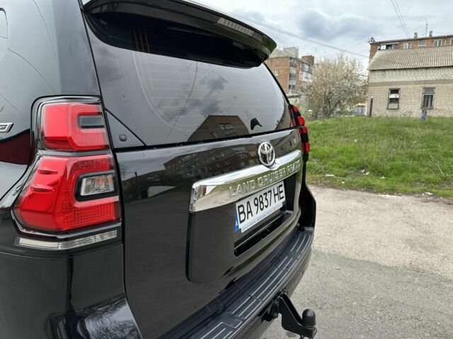 Чорний Тойота Ленд Крузер Прадо 150, об'ємом двигуна 2.7 л та пробігом 125 тис. км за 25999 $, фото 6 на Automoto.ua
