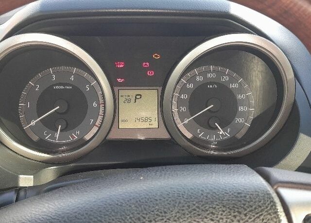 Чорний Тойота Ленд Крузер Прадо 150, об'ємом двигуна 2.7 л та пробігом 160 тис. км за 20000 $, фото 7 на Automoto.ua