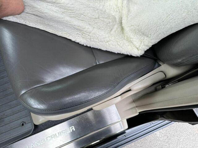 Чорний Тойота Ленд Крузер Прадо 150, об'ємом двигуна 2.7 л та пробігом 125 тис. км за 25999 $, фото 19 на Automoto.ua