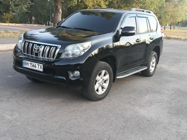 Чорний Тойота Ленд Крузер Прадо 150, об'ємом двигуна 3 л та пробігом 300 тис. км за 22500 $, фото 1 на Automoto.ua