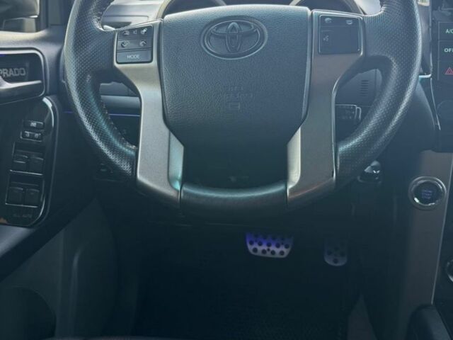 Черный Тойота Ленд Крузер Прадо 150, объемом двигателя 2.7 л и пробегом 147 тыс. км за 25500 $, фото 10 на Automoto.ua