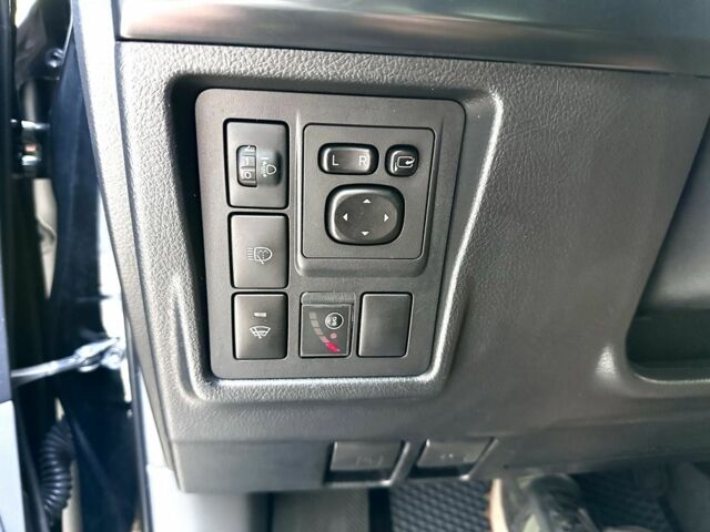 Черный Тойота Ленд Крузер Прадо 150, объемом двигателя 2.7 л и пробегом 237 тыс. км за 20500 $, фото 6 на Automoto.ua