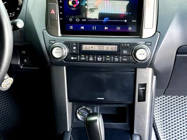 Черный Тойота Ленд Крузер Прадо 150, объемом двигателя 2.7 л и пробегом 237 тыс. км за 20500 $, фото 7 на Automoto.ua