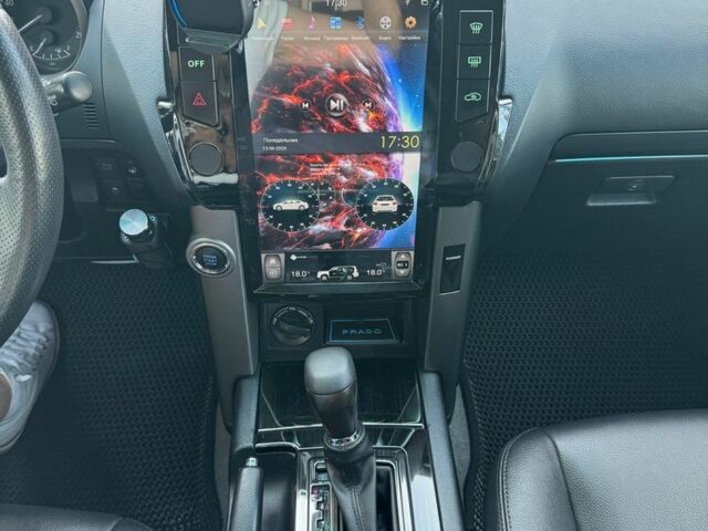 Черный Тойота Ленд Крузер Прадо 150, объемом двигателя 2.7 л и пробегом 147 тыс. км за 25500 $, фото 16 на Automoto.ua