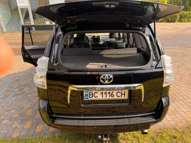 Чорний Тойота Ленд Крузер Прадо 150, об'ємом двигуна 3 л та пробігом 300 тис. км за 26000 $, фото 1 на Automoto.ua