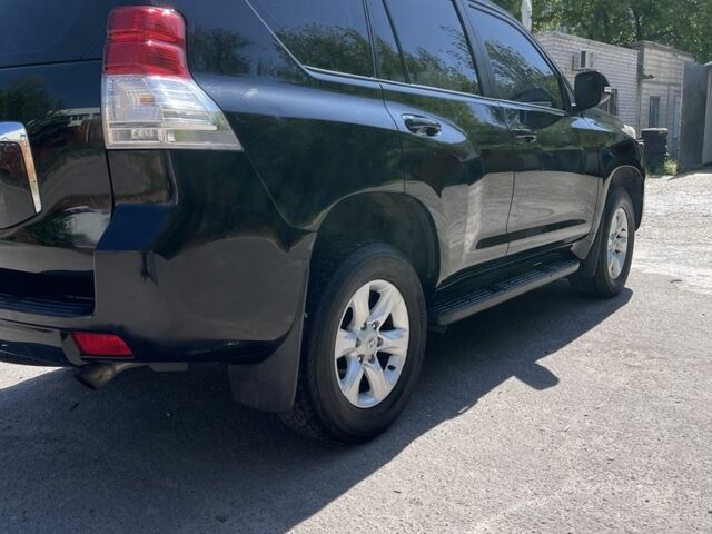 Черный Тойота Ленд Крузер Прадо 150, объемом двигателя 3 л и пробегом 130 тыс. км за 24900 $, фото 5 на Automoto.ua