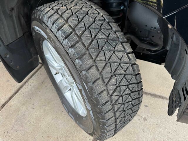 Черный Тойота Ленд Крузер Прадо 150, объемом двигателя 3 л и пробегом 132 тыс. км за 35900 $, фото 5 на Automoto.ua