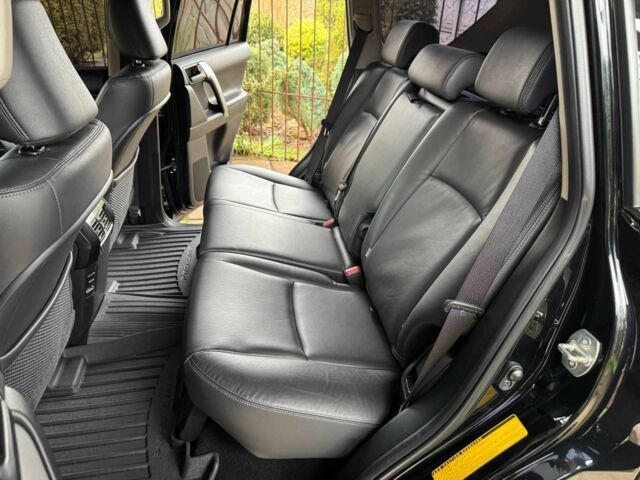 Черный Тойота Ленд Крузер Прадо 150, объемом двигателя 3 л и пробегом 132 тыс. км за 35900 $, фото 21 на Automoto.ua