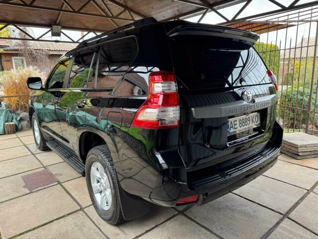 Черный Тойота Ленд Крузер Прадо 150, объемом двигателя 3 л и пробегом 132 тыс. км за 35900 $, фото 3 на Automoto.ua