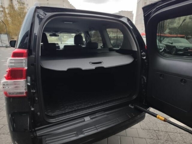 Черный Тойота Ленд Крузер Прадо 150, объемом двигателя 3 л и пробегом 117 тыс. км за 34000 $, фото 16 на Automoto.ua