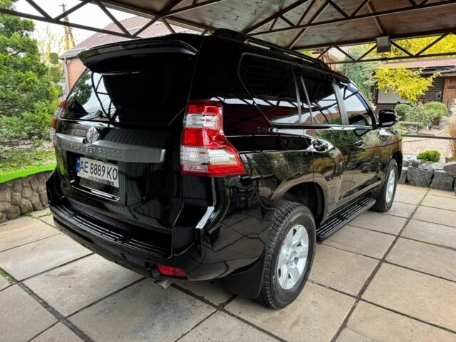 Черный Тойота Ленд Крузер Прадо 150, объемом двигателя 3 л и пробегом 132 тыс. км за 35900 $, фото 2 на Automoto.ua