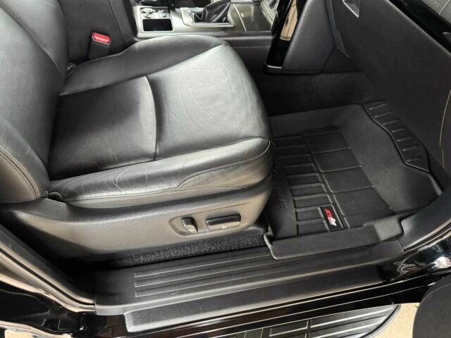 Черный Тойота Ленд Крузер Прадо 150, объемом двигателя 3 л и пробегом 132 тыс. км за 35900 $, фото 12 на Automoto.ua