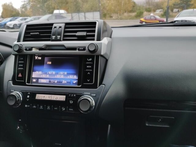 Черный Тойота Ленд Крузер Прадо 150, объемом двигателя 3 л и пробегом 117 тыс. км за 34000 $, фото 7 на Automoto.ua