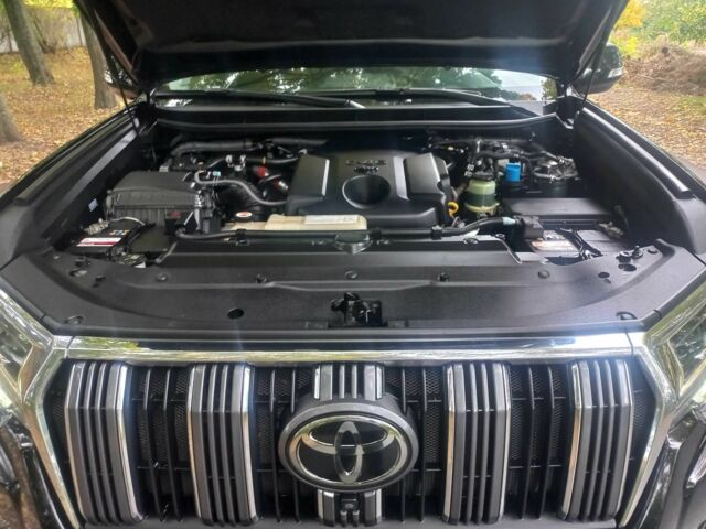 Черный Тойота Ленд Крузер Прадо 150, объемом двигателя 2.8 л и пробегом 95 тыс. км за 942 $, фото 7 на Automoto.ua