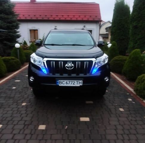 Чорний Тойота Ленд Крузер Прадо 150, об'ємом двигуна 2.7 л та пробігом 159 тис. км за 27777 $, фото 1 на Automoto.ua