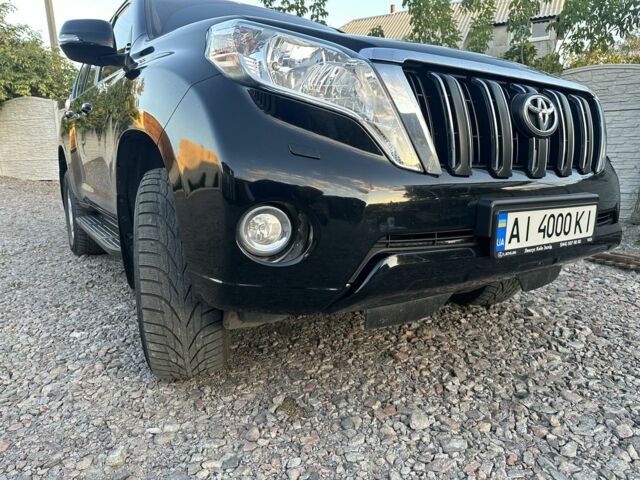 Черный Тойота Ленд Крузер Прадо 150, объемом двигателя 2.8 л и пробегом 250 тыс. км за 29500 $, фото 2 на Automoto.ua